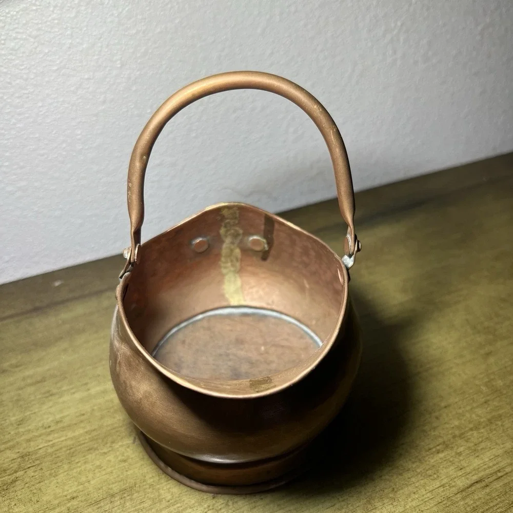 Antique Copper‎ Coal Scuttle Victorian Quality Dovetail Helmet